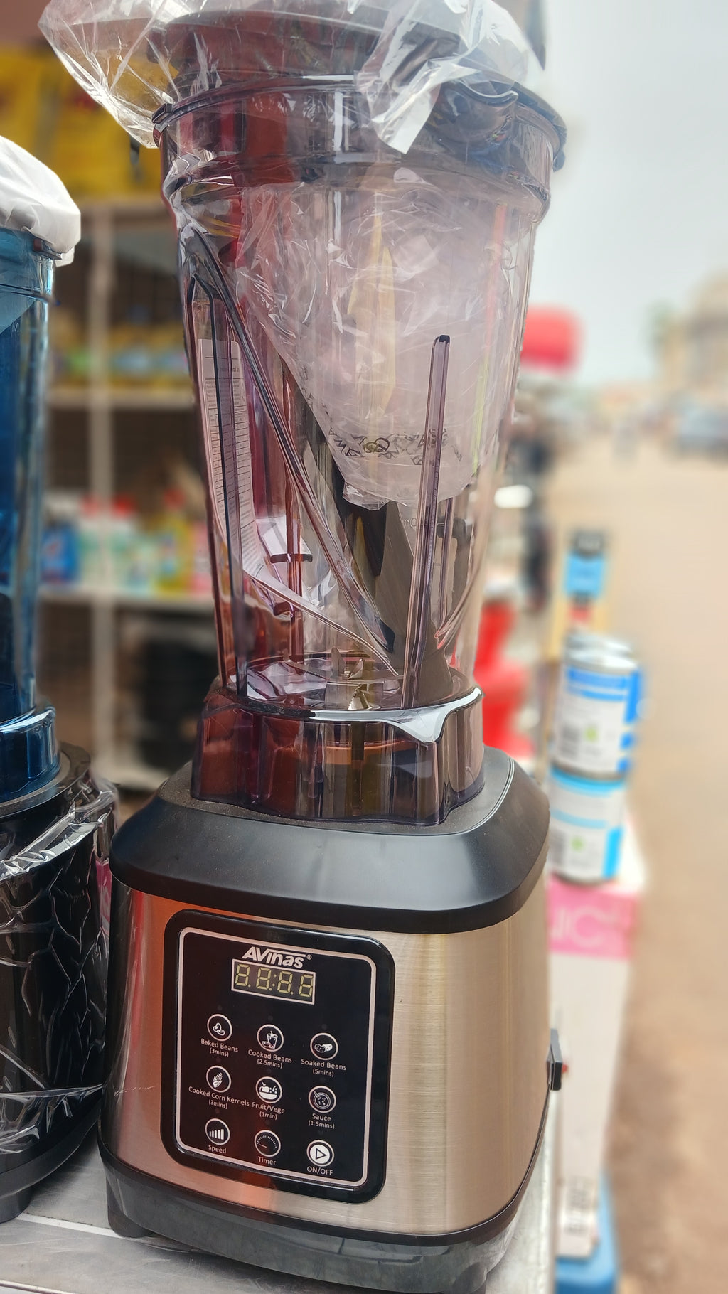 Avinas AV-152 multifunctional commercial blender.