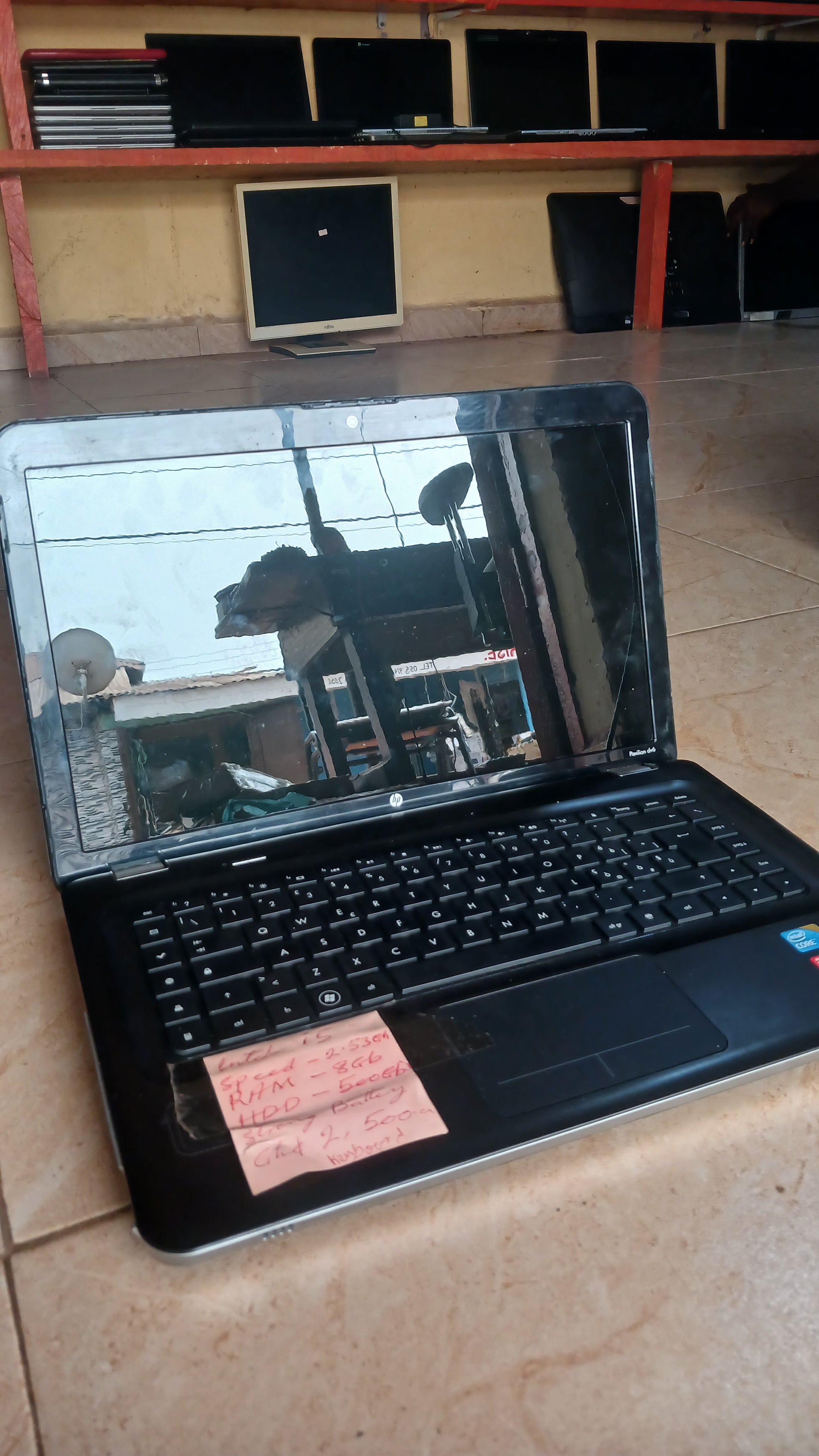 HP Pavilion dv6 laptop-black