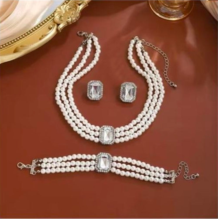 3pics/set multilayer imitation pearl chian necklace bracelet from women