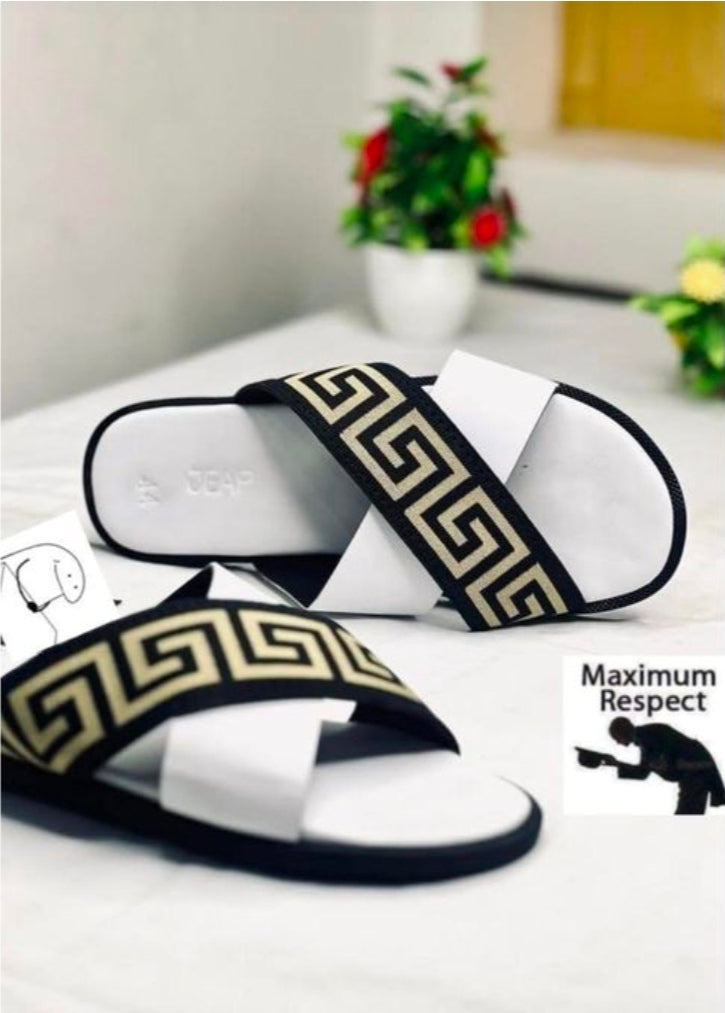 Men leather slippers-white