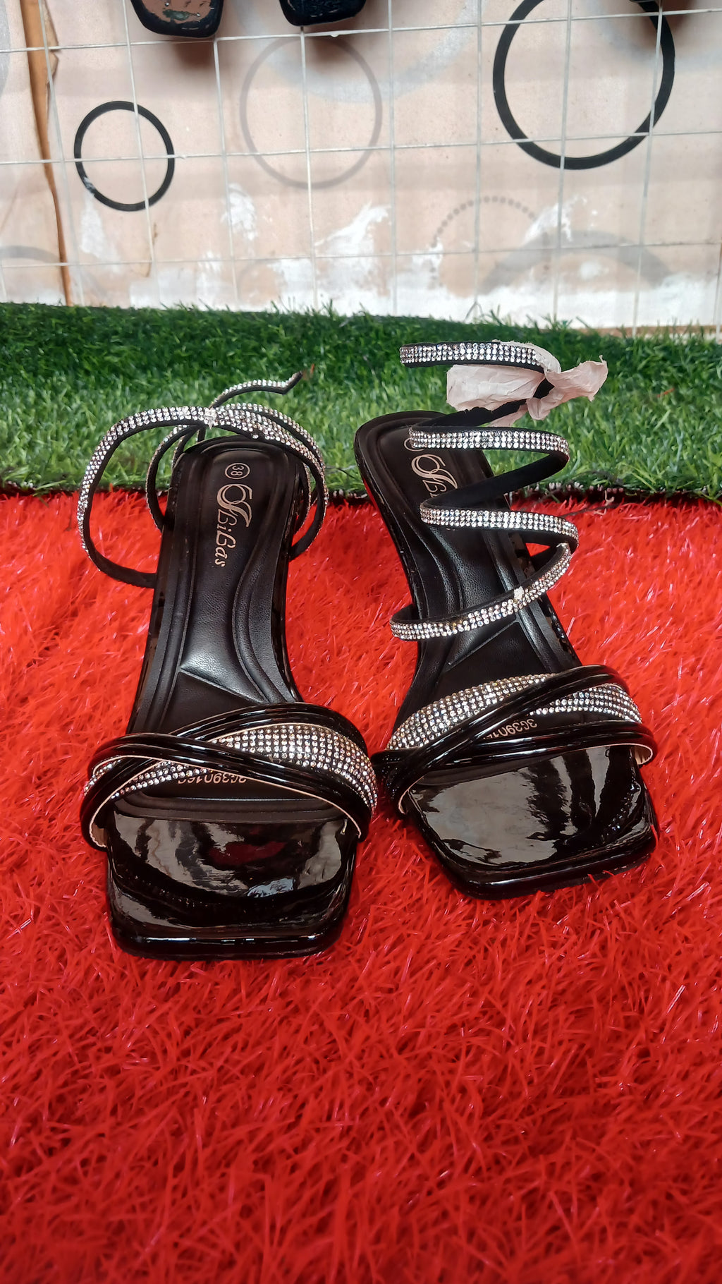 women's high-heeled sandals-black