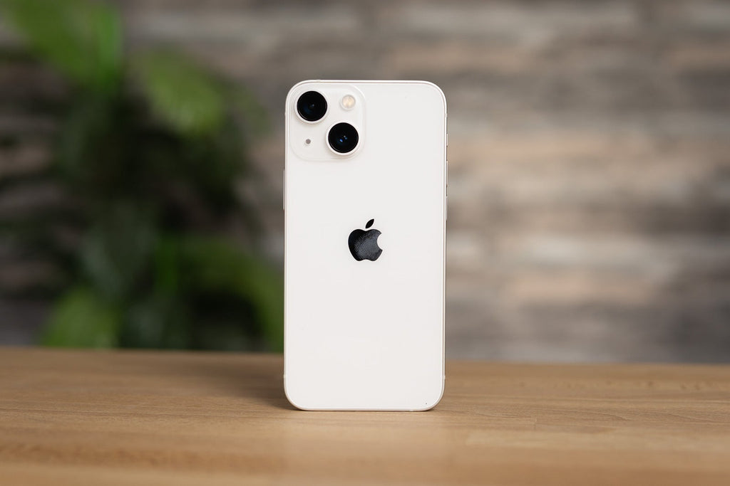 Apple iPhone 13-(128GB)